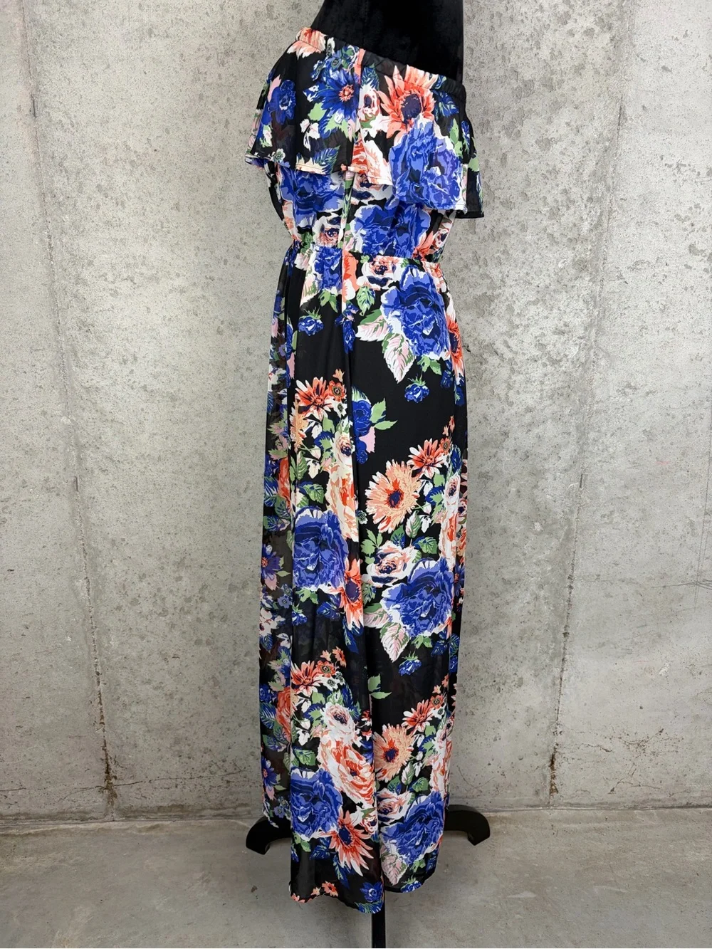 Forever 21 Floral Ruffle Strapless Maxi Dress Long Boho Vacation Fall Sz L EUC